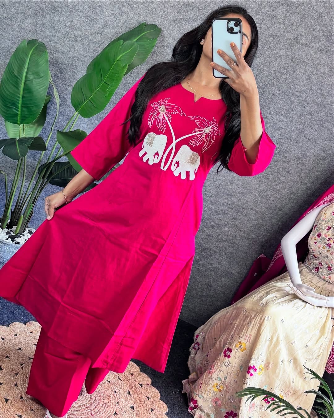 Jaipur Premium Pink Embroidered Kurti Pant Set