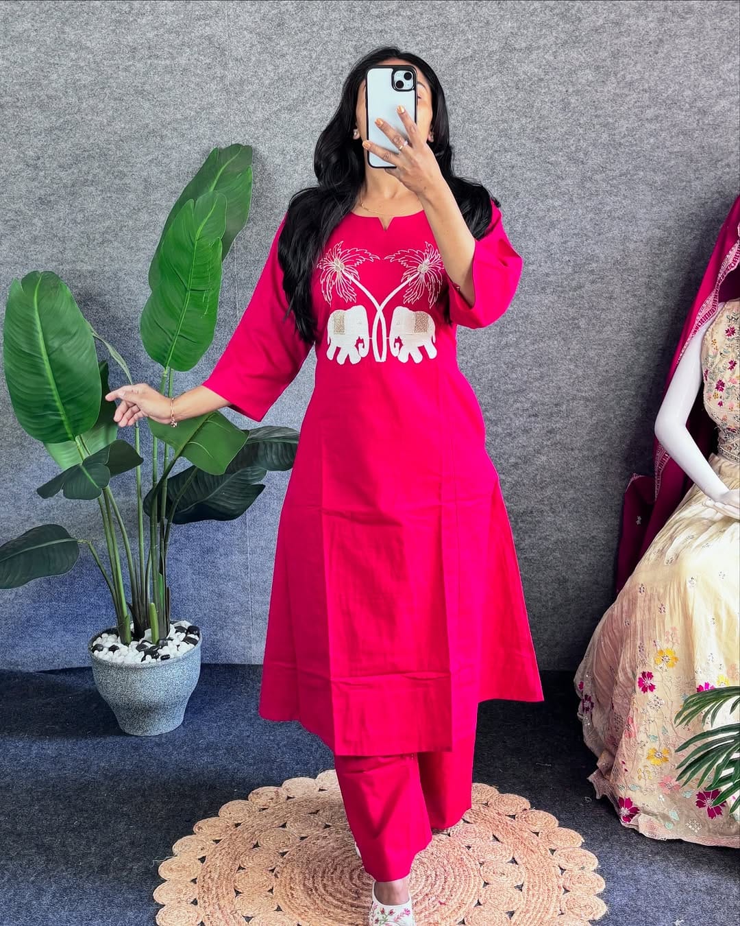 Jaipur Premium Pink Embroidered Kurti Pant Set