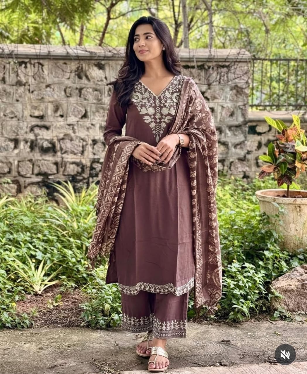 Women Ethnic Motifs Embroidered Pure Cotton Kurta with Trousers & Dupatta