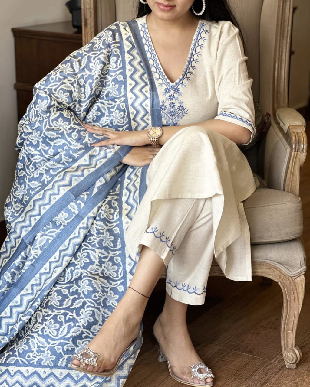 Elegant Handloom Cotton Embroidered Kurta Set with Dupatta