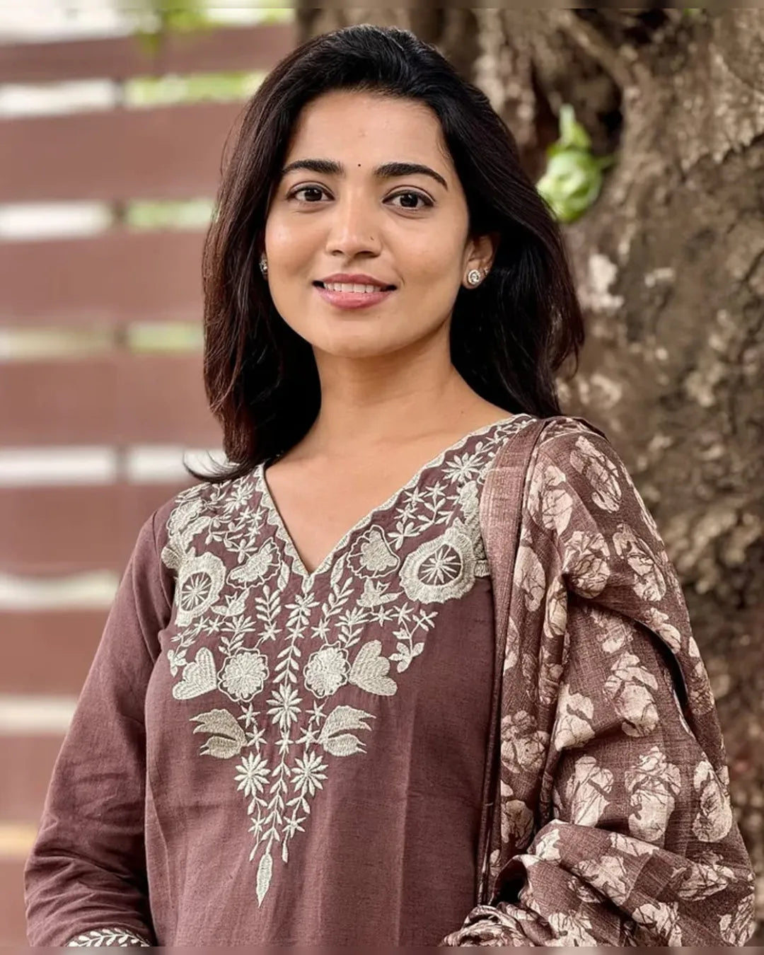 Women Ethnic Motifs Embroidered Pure Cotton Kurta with Trousers & Dupatta