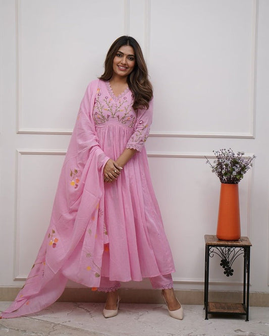 Jaipur Premium  Beautiful Embroidery And Sequence Work Kurta Set For Women
