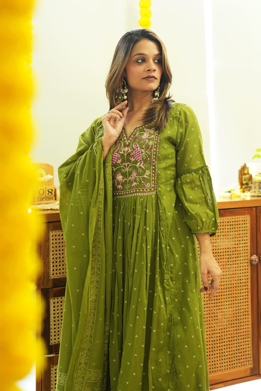Jaipur Premium  Kurta Set With New Style For Women(Green)